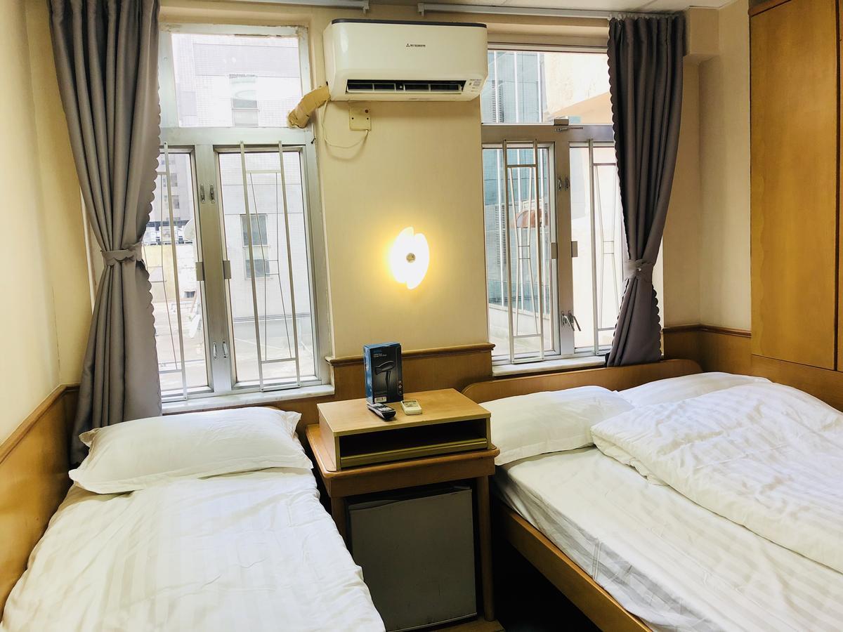 Good Fortune Inn Hong Kong Bagian luar foto